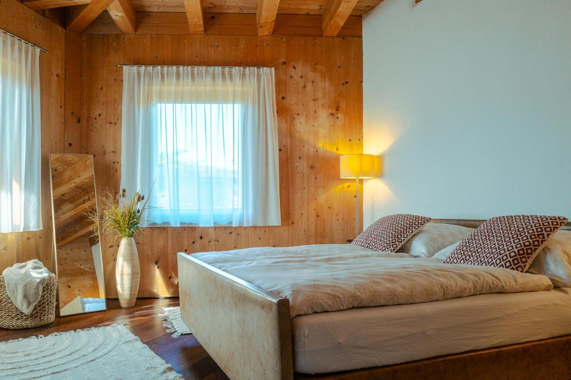 Appartement Strohlehm'Zhaus à Weiden am See Extérieur photo